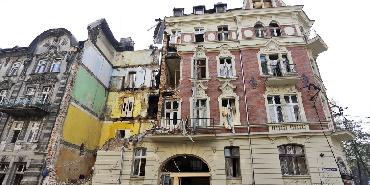 Katowice. Zawaliła się kamienica u zbiegu ulicy Sokolskiej i Chopina