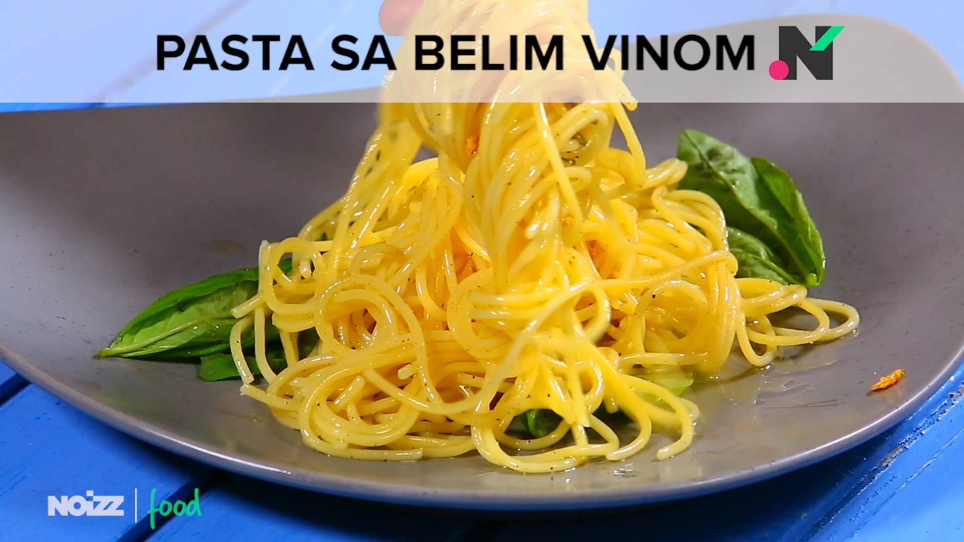 Pasta sa belim vinom