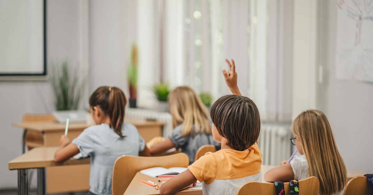 IBE zakończył prace nad nowymi podstawami programowymi. Co się zmieni w szkołach od 2026 roku?