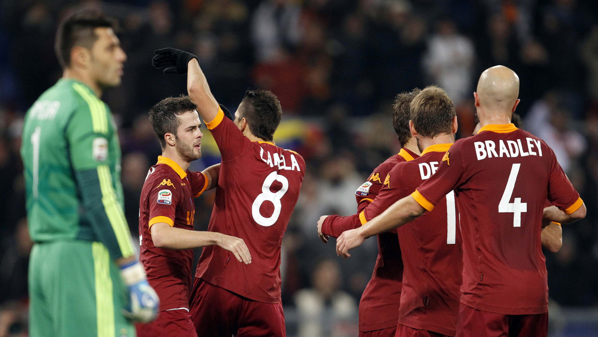 Rzymska AS Roma w hitowym starciu 18. kolejki Serie A pokonała na Stadio Olimpico AC Milan 4:2 (3:0). Bohaterem spotkania został Erik Lamela, zdobywca dwóch bramek dla Giallorossich.