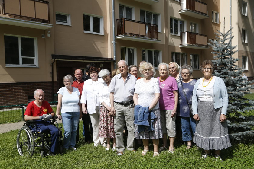 Sprzedali mieszkania razem z nami