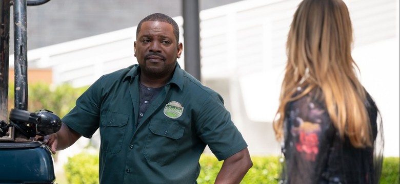 Hitowy serial kryminalny w czołówce. Nieustanne zwroty akcji