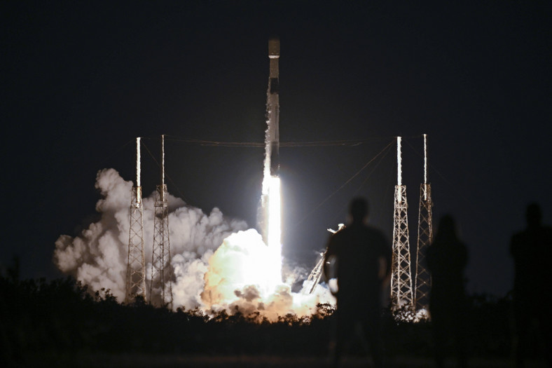 Wystrzelenie 53 satelitów Starlink przez SpaceX, 2023 r.