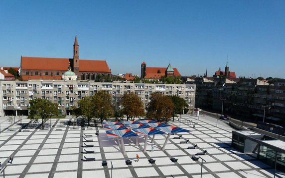 "Perosol" - studenci wymyślili, jak schładzać miejskie wyspy ciepła