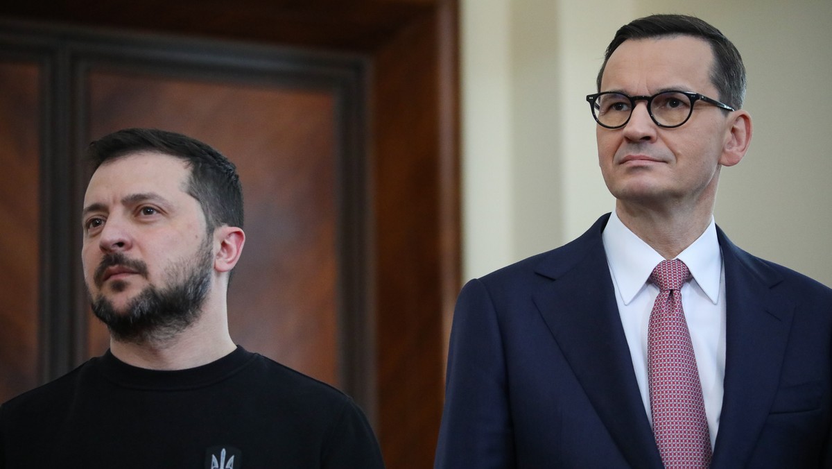 Morawiecki z Zełenskim rozmawiali o Wołyniu. "Mieliśmy bardzo trudną historię"