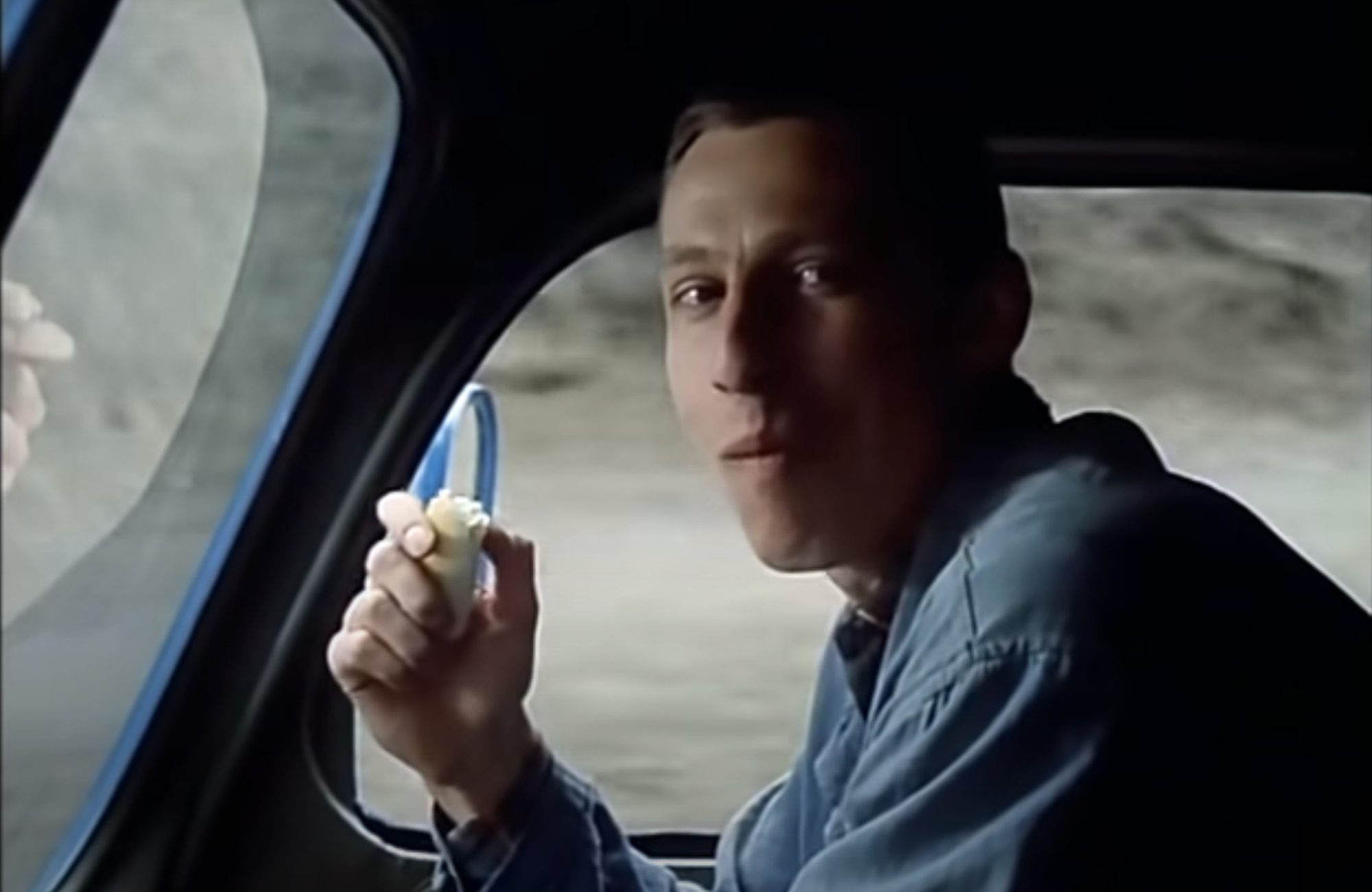 Maďarský herec János Bán vo filme Vesničko má středisková.