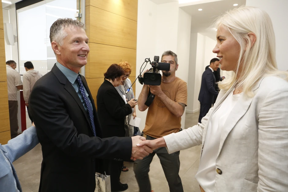 Predsednik Izvršnog odbora "3 Bank" Vladimir Vukotić i Tijana Bajović, komercijalni direktor, Ringier