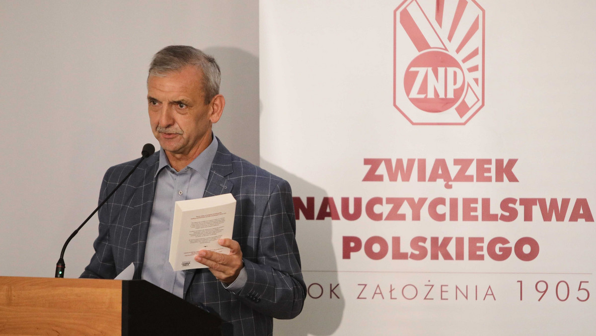 Strajk nauczycieli. ZNP prowadzi sondaż wśród nauczycieli