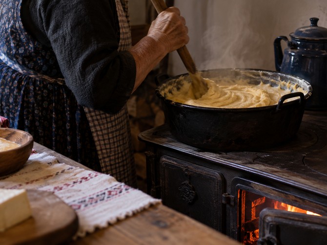Najbolja večera koja se sprema sa 8 kašika brašna: Zovu je melem za creva
