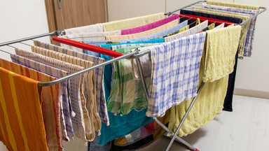 Gdzie i jak suszyć pranie w mieszkaniu? Rozwiązania do niedużych mieszkań