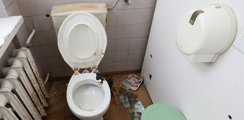 Wojna o toaletę w Nowej Hucie