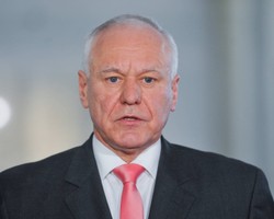 Były szef WSI: Piotr P. kontaktował się wyłącznie z Lechem Kaczyńskim