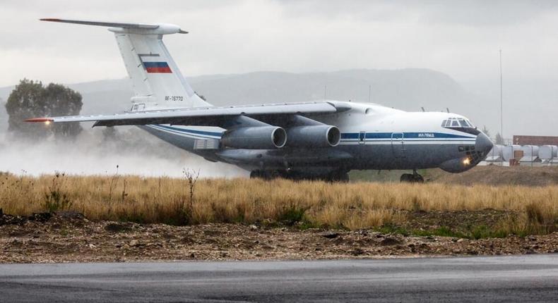 Un avion militaire russe Il-76 s'écrase avec 65 prisonniers ukrainiens à bord