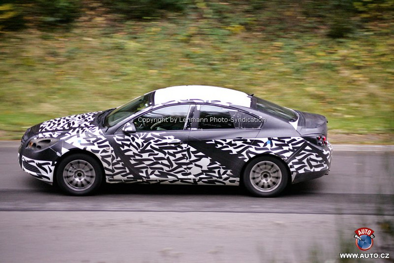 Zdjęcia szpiegowskie: Opel Vectra na nowej platformie GM