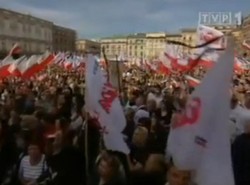 Kneblują artystkę niewygodną dla PO?