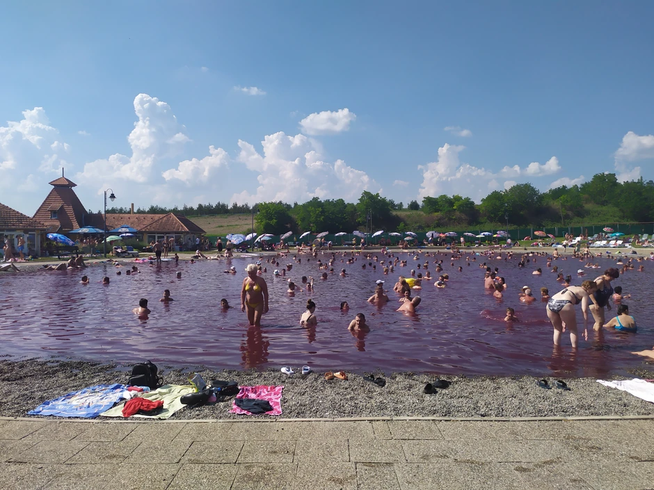 Roze jezero u Pačiru