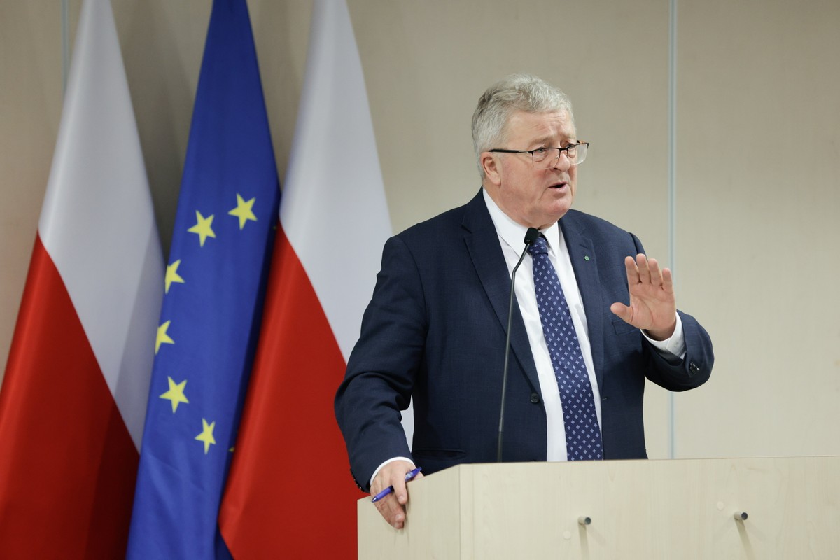 Czesław Siekierski odpowiada na zarzuty rolników