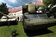 Czeska firma INFLATECH produkuje dmuchane wojskowe wabiki: broń i sprzęt wojskowy.