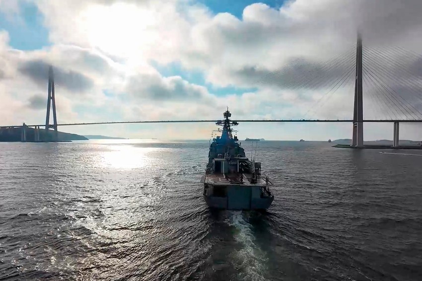 Vežbe ruske mornarice Okean 2024 - ratni brod Pacifičke flote kod Vladivostoka 10. septembra