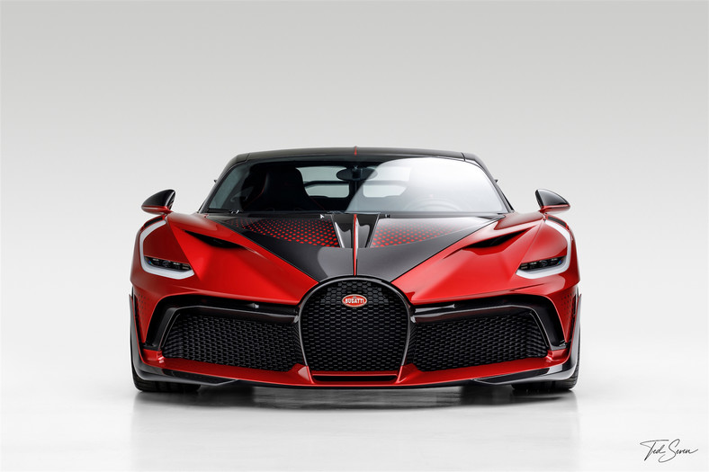 Bugatti Divo „Lady Bug”