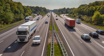 Chwile grozy na autostradzie. Niemiec zaatakował Polaka młotkiem