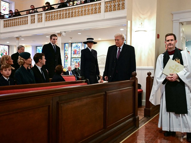 Melanija Tramp stigla je sa Donaldom Trampom u ckrvu St. John pred njegovu današnju inauguraciju u Vašington