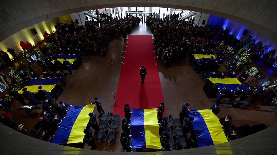 Pogrzeb ofiar katastrofy ukraińskiego śmigłowca, który rozbił się 18 stycznia w podkijowskich Browarach