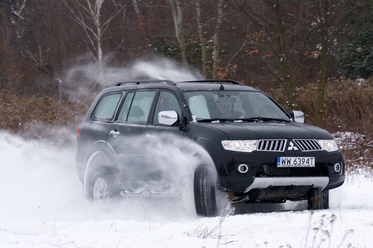 Mitsubishi pajero sport