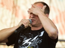 Sensacyjny SONDAŻ. PiS rządzi samodzielnie, Kukiz wypada z gry