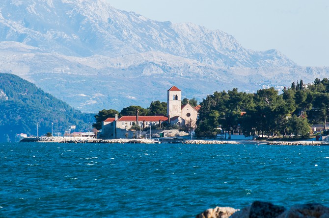 Crkva Svetog Križa kod Arbanije, Čiovo