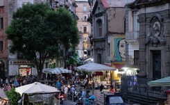 'Nostalgia' za Neapolem. Być turystą we własnym mieście [#DobryCynk]