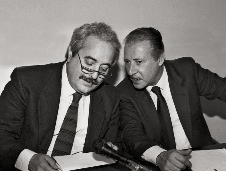 Włoscy sędziowie Paolo Borsellino i Giovanni Falcone, Włochy, lata 80. 