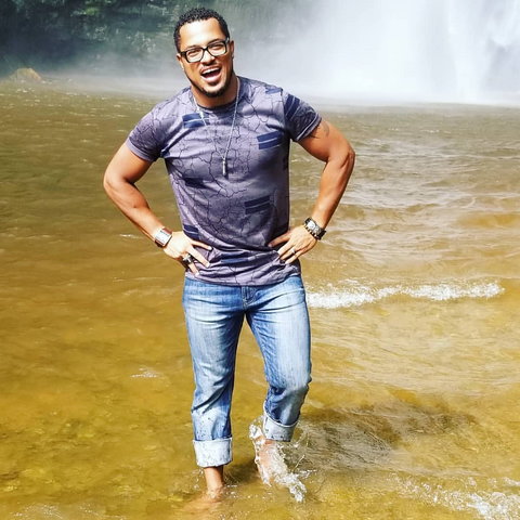 Van Vicker