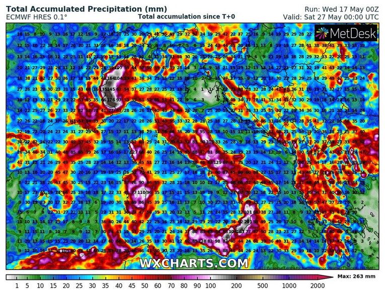 Przez najbliższe 10 dni w niektórych regionach Włoch może spaść kolejne 100-200 mm deszczu