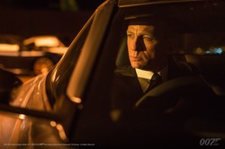 Były Bond krytykuje nowego Bonda: Jest za długi