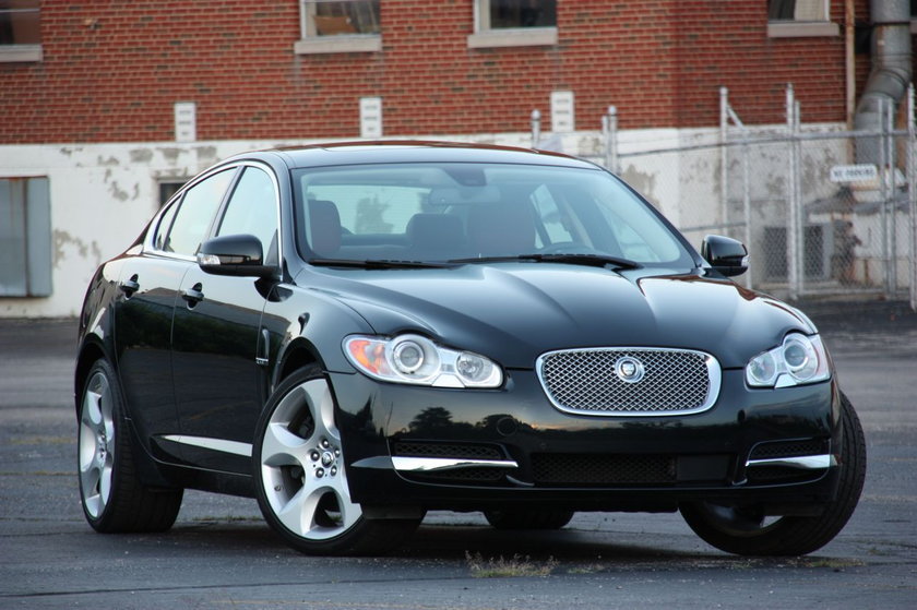 Jaguar XF