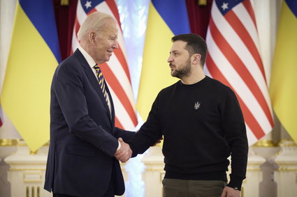 Biden przyleciał do Ukrainy. Zaskakujące zdjęcia z Kijowa