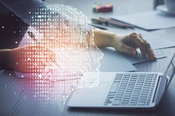 Sztuczna inteligencja uczy się lepiej, gdy „mówi do siebie”