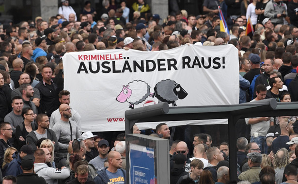 Protest skrajnej prawicy w Chemnitz. "Jest nas więcej. Wciąż wracamy"