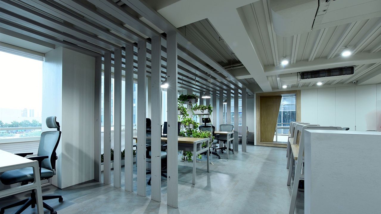 Sediul firmei tale spune o poveste. Cum o construiești cu ajutorul unui designer de interior, cu sfaturi de la PickTwo