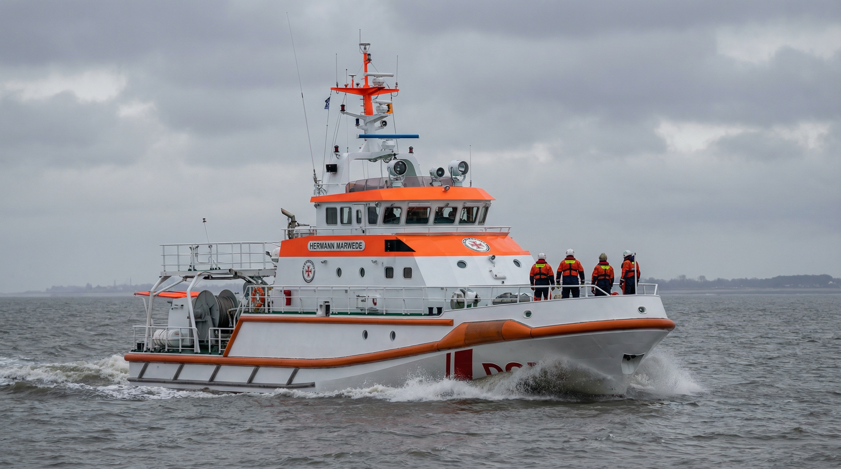 Ein Grad Wassertemperatur: Großeinsatz für vermissten Seemann vor Cuxhaven