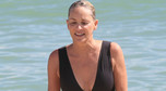 Sharon Stone na plaży w Miami