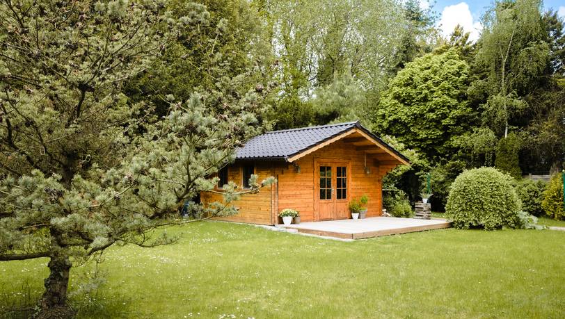 Beliebte Gartenhäuser aus Holz mit Spitzdach im Vergleich - guenstiger.de  Kaufberatung und Preisvergleich