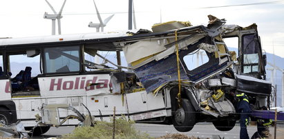 Tragiczny wypadek busa. Nie żyje 13 osób