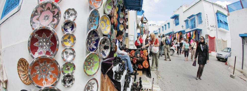 Jeśli zainteresowała Cię galeria ulubionych krajów milionerów,<a href='http://forsal.pl/galerie/880149,zdjecie,1,dokad-nie-jechac-oto-miejsca-ktore-moga-stac-sie-celem-ataku-terrorystow.html' target='_blank' style='color: blue'> zobacz również miejsca najbardziej zagrożone atakami terrorystycznymi</a>.