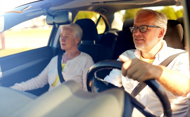 Kierowcy w wieku 60 lat i starsi stanowią w Polsce 9,94 mln populacji