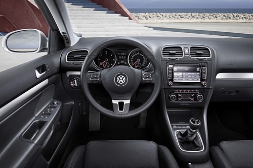 Volkswagen Golf VI Kombi pojawi się w salonach pod koniec roku