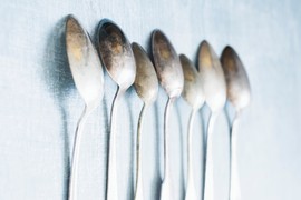 Kašika je TURSKA REČ, a evo kako je pravilno reći na SRPSKOM: "Tako je moja pokojna baba govorila, a mi je ispravljali"