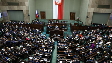 Wiemy, jakie odprawy Sejm wypłaci posłom. Pokaźne kwoty