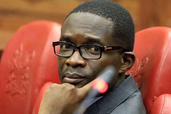  Ezra Chiloba